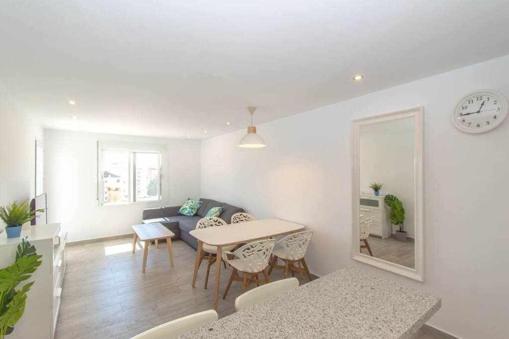 Casablanca 3 Apartamento Con Vistas Al Mar 푸엔히롤라 외부 사진
