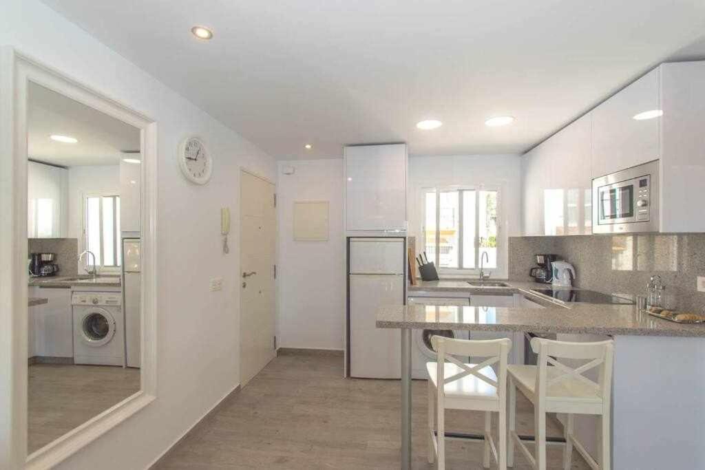 Casablanca 3 Apartamento Con Vistas Al Mar 푸엔히롤라 외부 사진