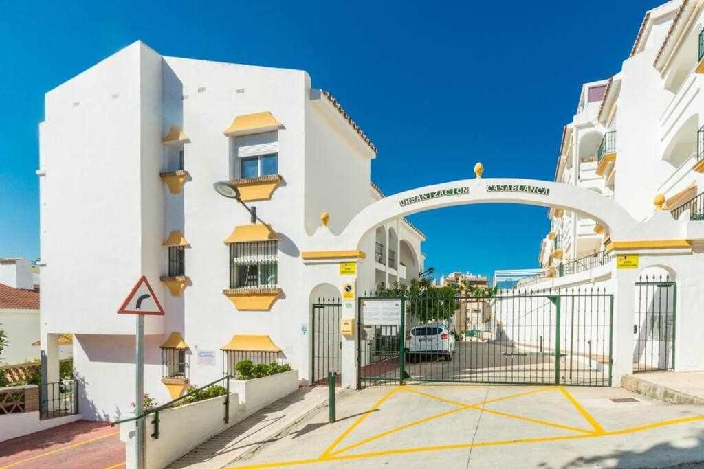 Casablanca 3 Apartamento Con Vistas Al Mar 푸엔히롤라 외부 사진