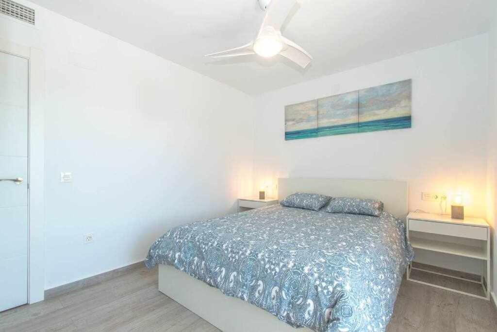 Casablanca 3 Apartamento Con Vistas Al Mar 푸엔히롤라 외부 사진